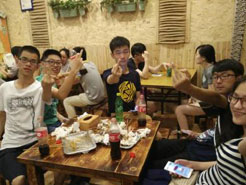 开平烧烤加盟,学烧烤技术,开烧烤店多少钱疯狂烤翅加盟